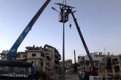 SYRIA_City Reconstrucción con farolas solares