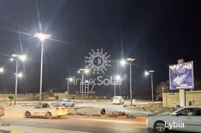 Luces de calle LYBIA_Solar en el centro de Sebha