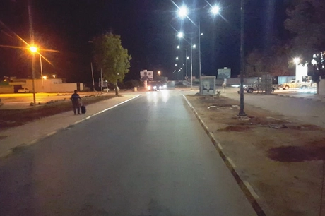 Luces de calle LIBIA_Solar para la autopista del aeropuerto